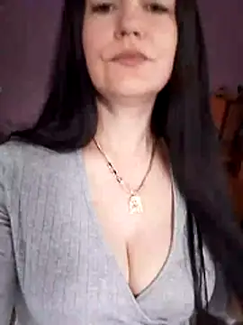 AmyLove471 online show from 2, 4, 2026