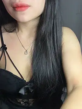 Snapshot of Tinn_tin chatting on 19, 4, 2026 Tinn tin online show from 19, 4, 2026