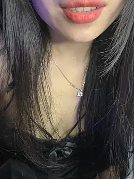Snapshot of Tinn_tin chatting on 19, 4, 2026 Tinn tin online show from 19, 4, 2026