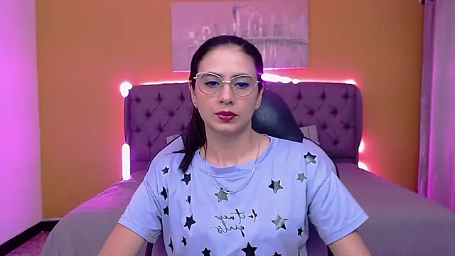 Snapshot of alexaneuer chatting on 2, 6, 2026 alexaneuer online show from 2, 6, 2026