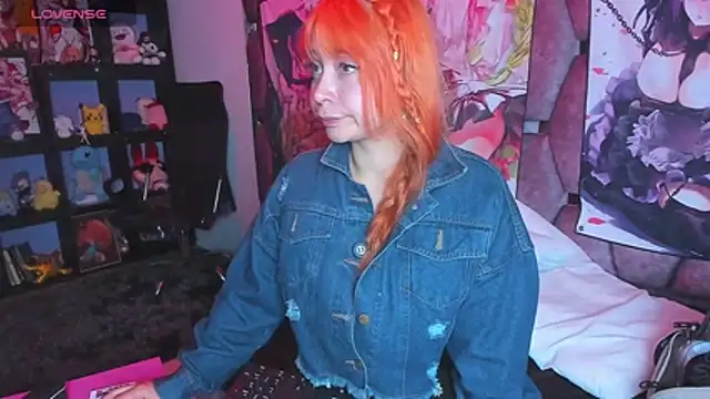 Maky Coss online show from 2, 6, 2026