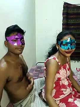 Sweet Cpl  online show from 13, 3, 2026