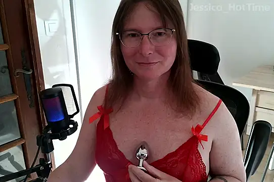 Snapshot of Jessica_hotTime chatting on 5, 4, 2026 Jessica hotTime online show from 5, 4, 2026