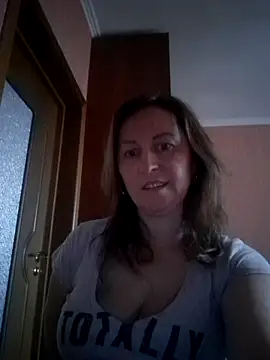 Snapshot of ChristinaYork chatting on 1, 3, 2026 ChristinaYork online show from 1, 3, 2026