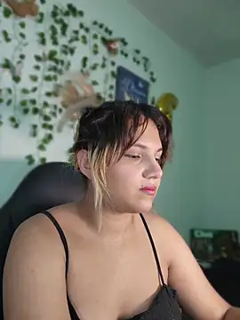 Snapshot of aurora_bela chatting on 24, 4, 2026 aurora bela online show from 24, 4, 2026