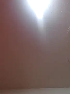 celeste kiss  online show from 19, 3, 2026