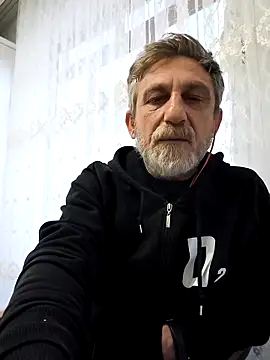 arelll34 online show from 10, 4, 2026