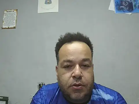 Snapshot of UrsoBissexualPauGrosso chatting on 30, 3, 2026 UrsoBissexualPauGrosso online show from 30, 3, 2026