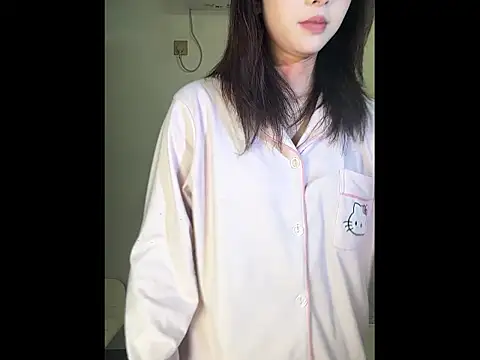 Snapshot of Y--F--LOVE chatting on 25, 3, 2026 Y--F--LOVE online show from 25, 3, 2026