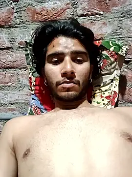 Snapshot of CoralN chatting on 3, 3, 2026 CoralN online show from 3, 3, 2026