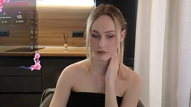 Bella Villen online show from 5, 4, 2026