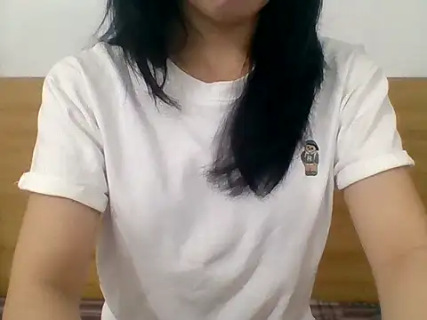 Snapshot of kiraa-007 chatting on 4, 7, 2026 kiraa-007 online show from 4, 7, 2026