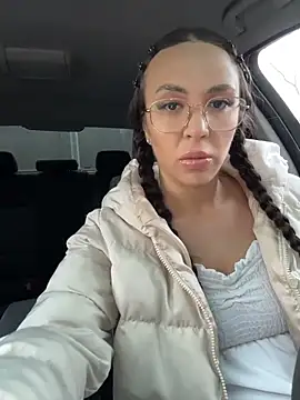 Bunny Lush online show from 6, 4, 2026