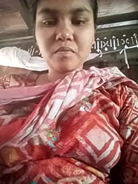 Snapshot of SumonaMoni chatting on 5, 3, 2026 SumonaMoni online show from 5, 3, 2026