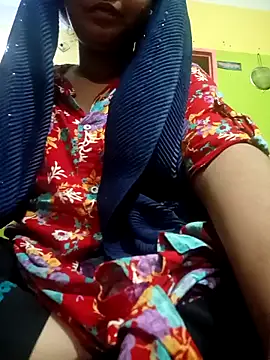 Snapshot of SumonaMoni chatting on 17, 5, 2026 SumonaMoni online show from 17, 5, 2026