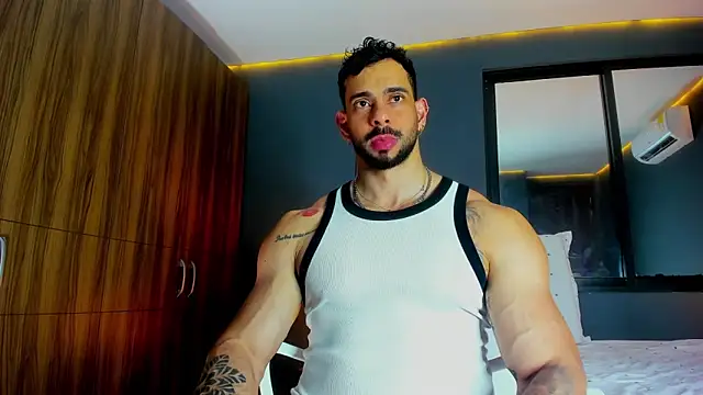 massimo visconti online show from 8, 4, 2026