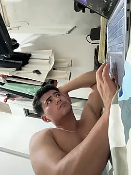 David-latinlover online show from 4, 3, 2026