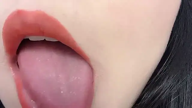 Snapshot of Susu-36E chatting on 21, 4, 2026 Susu-36E online show from 21, 4, 2026
