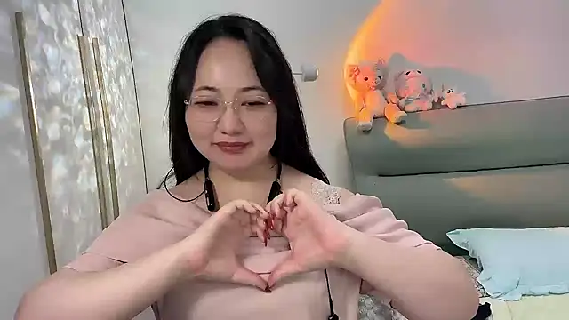 Snapshot of Susu-36E chatting on 17, 6, 2026 Susu-36E online show from 17, 6, 2026