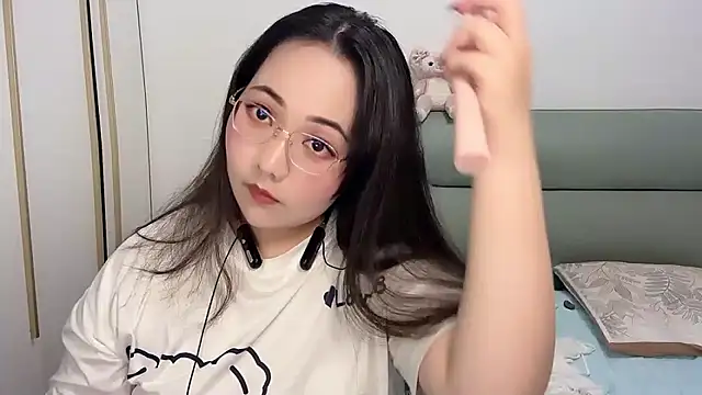 Snapshot of Susu-36E chatting on 10, 7, 2026 Susu-36E online show from 10, 7, 2026