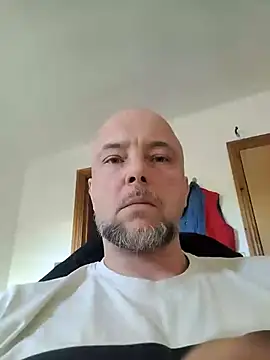 HornyDaddyMuscle online show from 11, 5, 2026