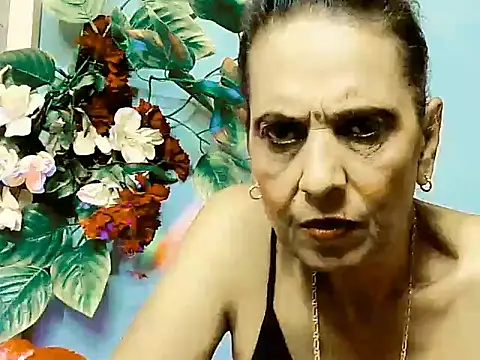 Snapshot of Hot_queen58 chatting on 20, 5, 2026 Hot queen58 online show from 20, 5, 2026