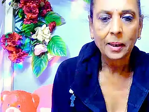 Snapshot of Hot_queen58 chatting on 6, 6, 2026 Hot queen58 online show from 6, 6, 2026