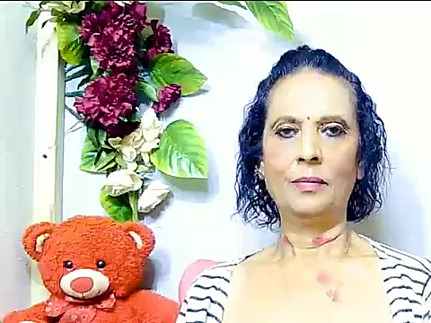 Snapshot of Hot_queen58 chatting on 10, 6, 2026 Hot queen58 online show from 10, 6, 2026