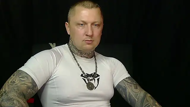Snapshot of devilWithTats chatting on 9, 6, 2026 devilWithTats online show from 9, 6, 2026