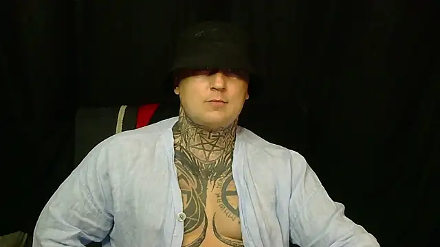 Snapshot of devilWithTats chatting on 21, 7, 2026 devilWithTats online show from 21, 7, 2026
