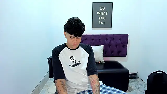 Snapshot of TomBoy_Natali chatting on 28, 4, 2026 TomBoy Natali online show from 28, 4, 2026