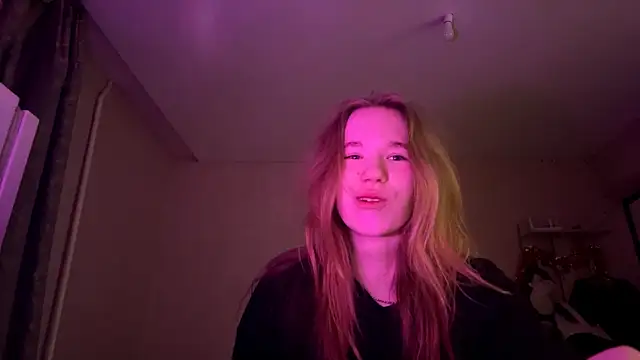 LeomaJee online show from 12, 4, 2026