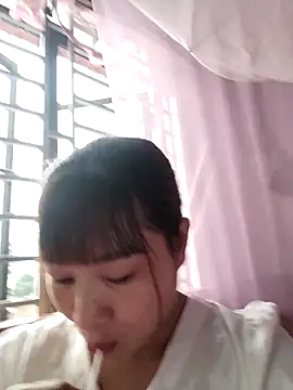 Lilinn  online show from 9, 4, 2026