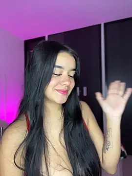 Sophia Wy online show from 8, 3, 2026