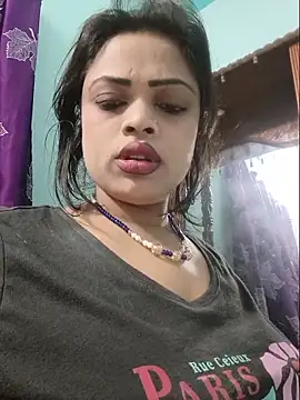 Snapshot of Beauty-3 chatting on 9, 6, 2026 Beauty-3 online show from 9, 6, 2026