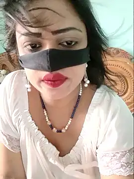 Snapshot of Beauty-3 chatting on 15, 6, 2026 Beauty-3 online show from 15, 6, 2026