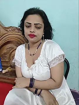 Snapshot of Beauty-3 chatting on 26, 6, 2026 Beauty-3 online show from 26, 6, 2026