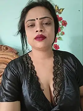 Snapshot of Beauty-3 chatting on 29, 6, 2026 Beauty-3 online show from 29, 6, 2026