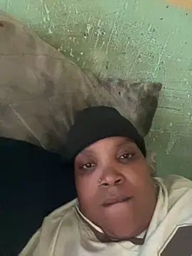 friendlybitch22 online show from 8, 4, 2026