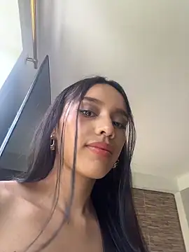 Mia-villalobos online show from 30, 3, 2026