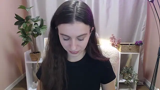 MistyBree online show from 5, 3, 2026