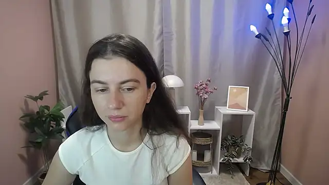 MistyBree online show from 13, 7, 2026