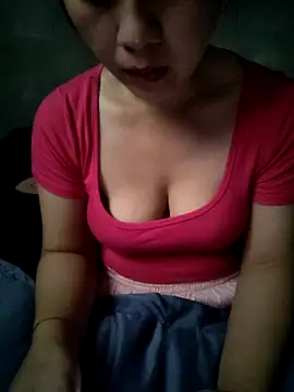 Snapshot of Play-girrl99 chatting on 2, 3, 2026 Play-girrl99 online show from 2, 3, 2026