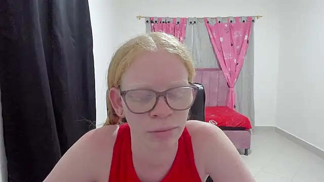 Snapshot of Albingirl chatting on 2, 3, 2026 Albingirl online show from 2, 3, 2026