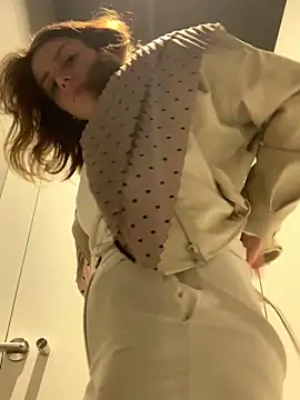 VelvetChloe online show from 13, 4, 2026