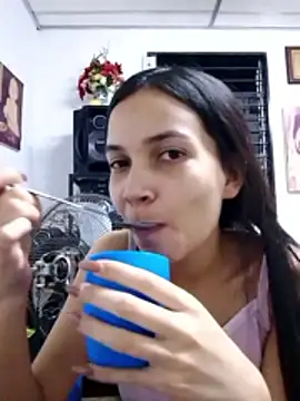 Snapshot of BiancaRoyale chatting on 1, 5, 2026 BiancaRoyale online show from 1, 5, 2026