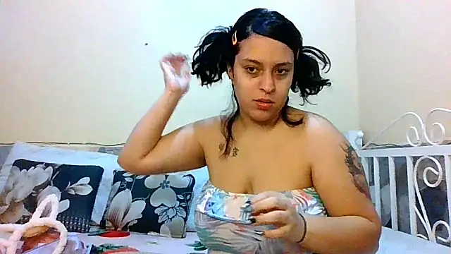 Snapshot of Athenasnew chatting on 5, 7, 2026 Athenasnew online show from 5, 7, 2026