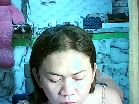 Snapshot of ur_lovelychen chatting on 1, 4, 2026 ur lovelychen online show from 1, 4, 2026
