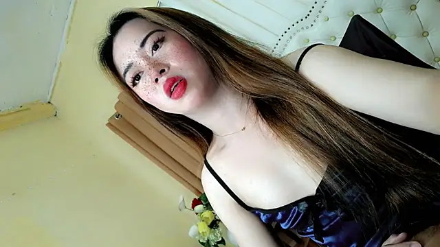 Seductive sophie online show from 20, 4, 2026