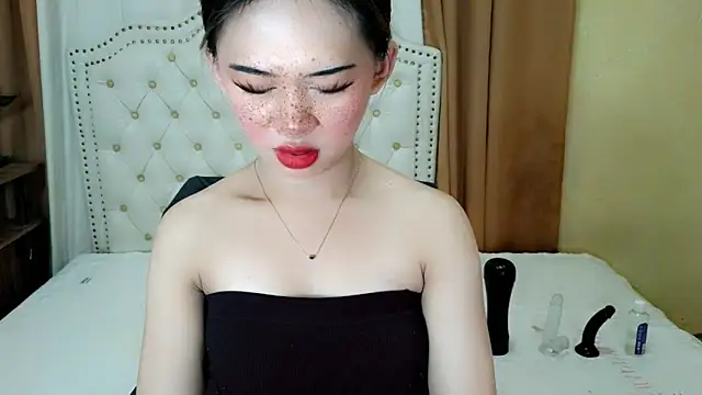 Snapshot of Seductive_sophie chatting on 9, 6, 2026 Seductive sophie online show from 9, 6, 2026
